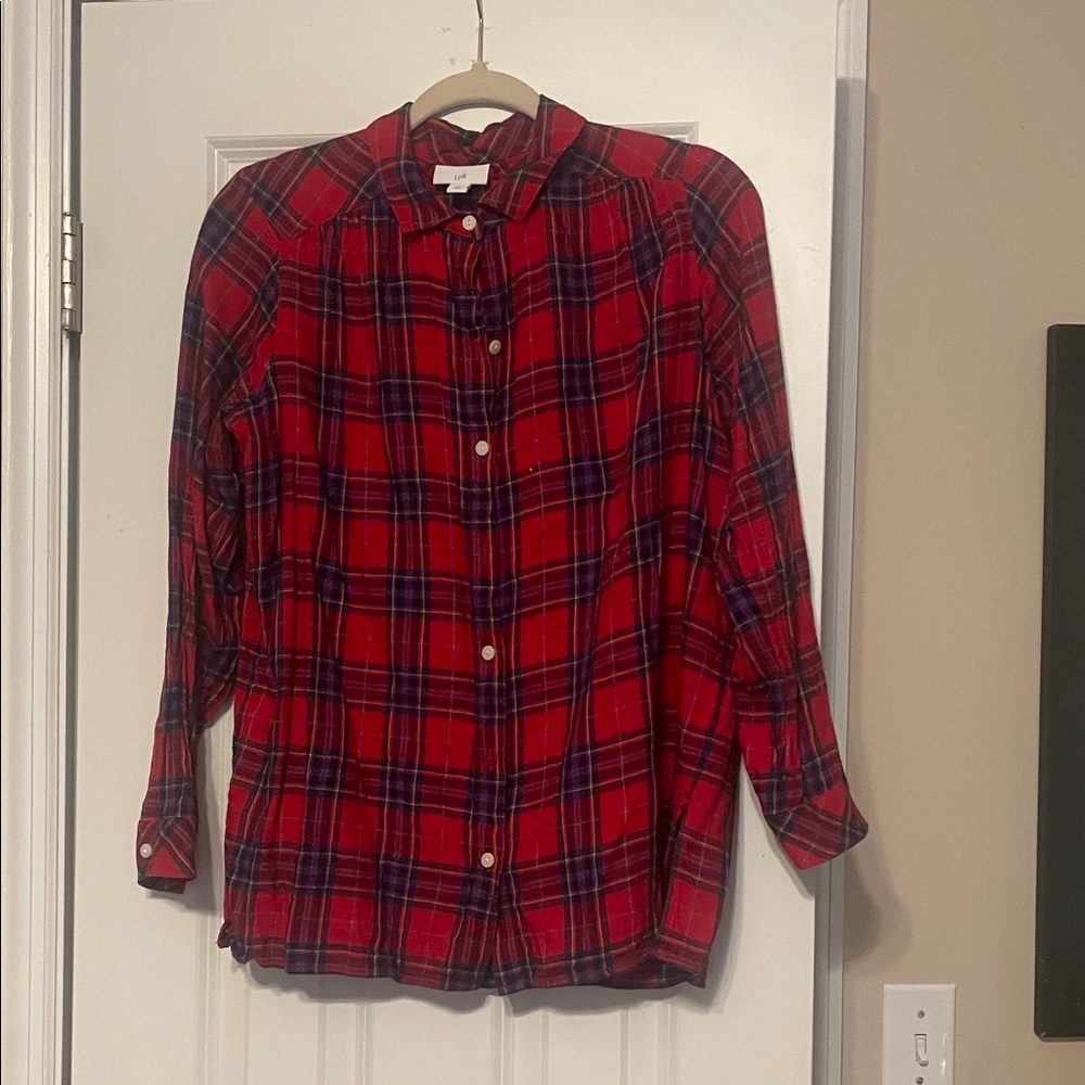 Like new. Worn once J. Jill Vibrant Red and Navy Plaid flannel Shirt. Size SP